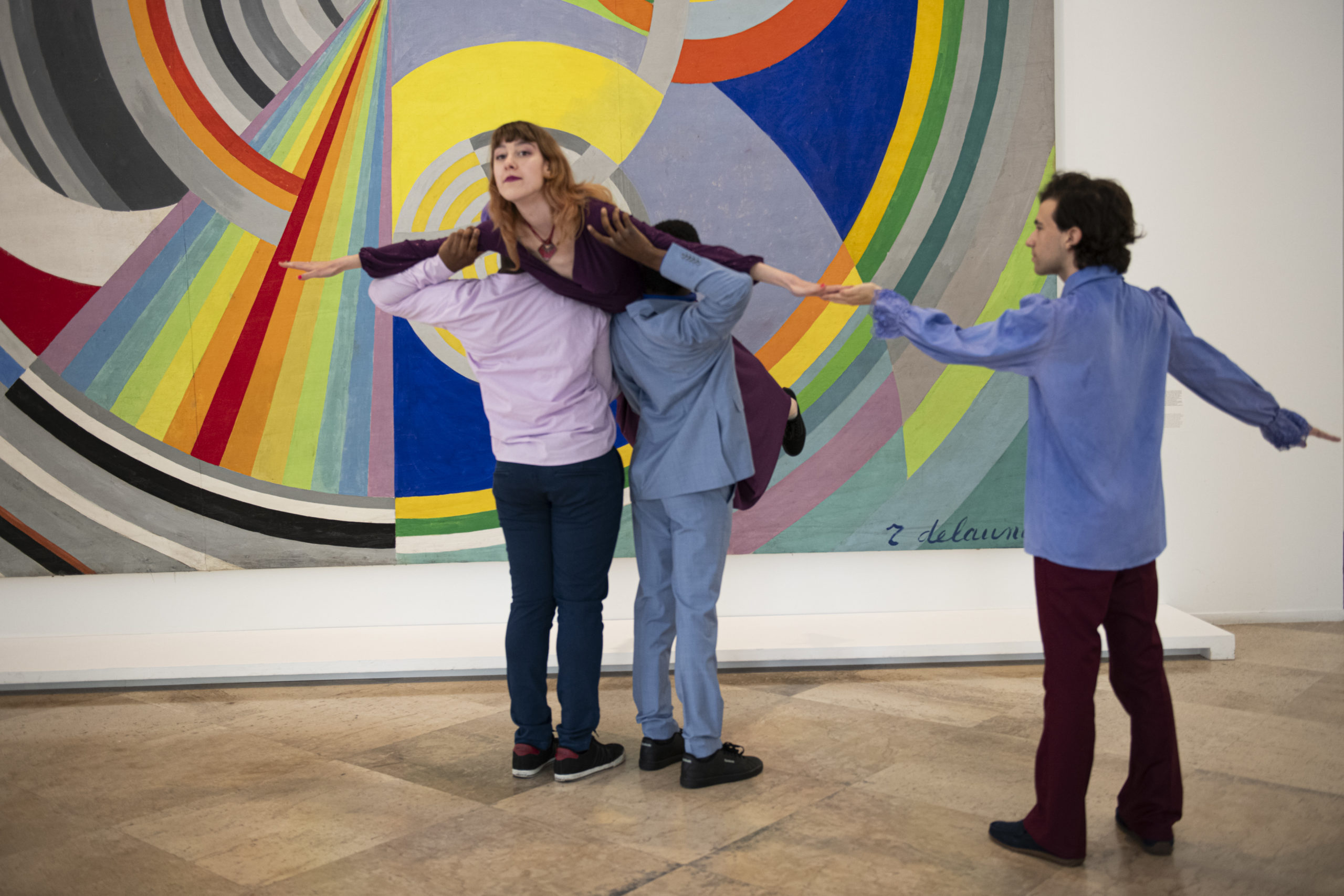 Porté 1 Un autre temps, performance dansée, collections Musée d’Art moderne de Paris, juin 2024, une production Echolalie et le Centre Etienne Marcel © Christophe Pouget
